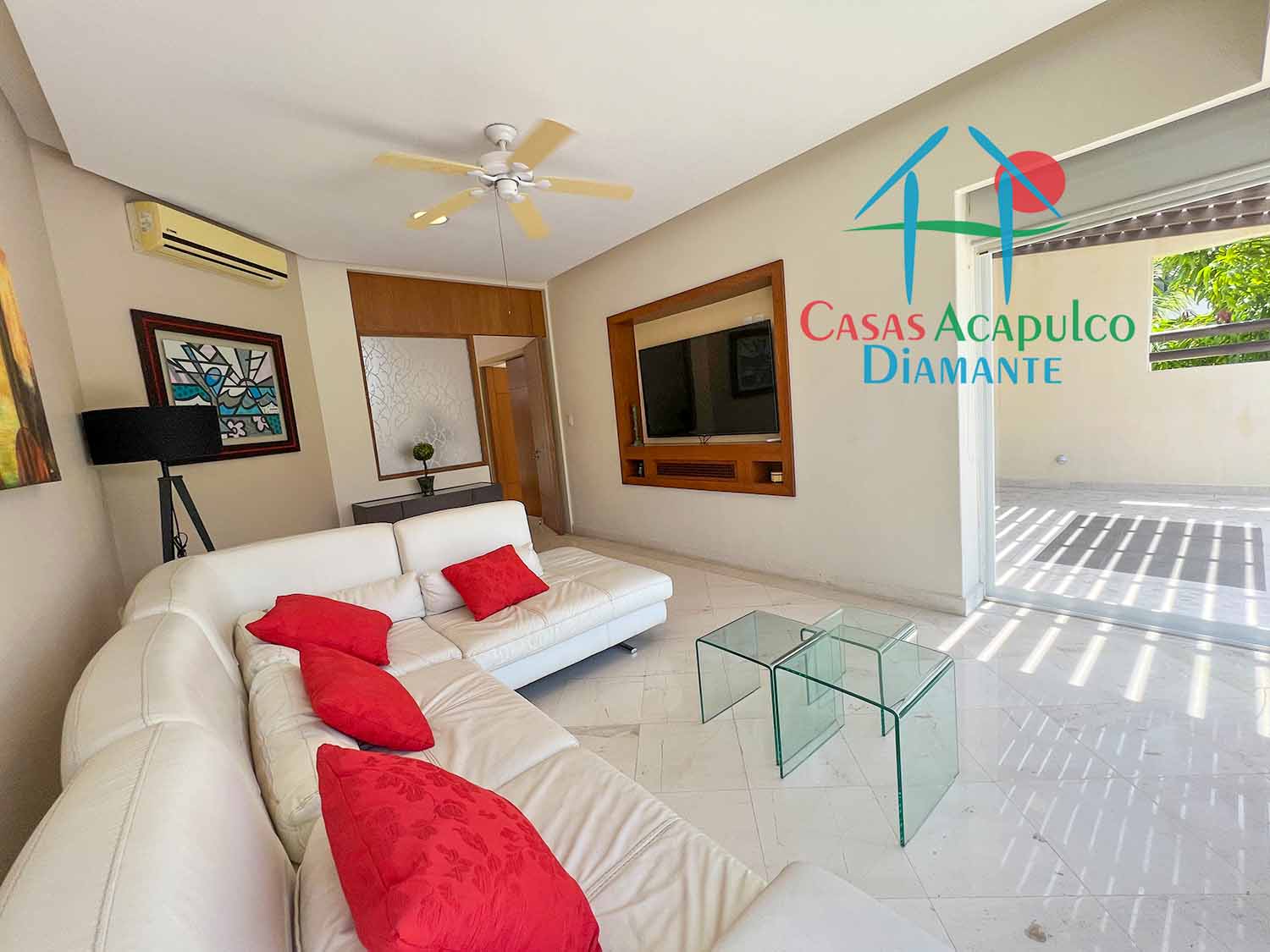 Son Vida Dominica 8 - Sala de televisión 4